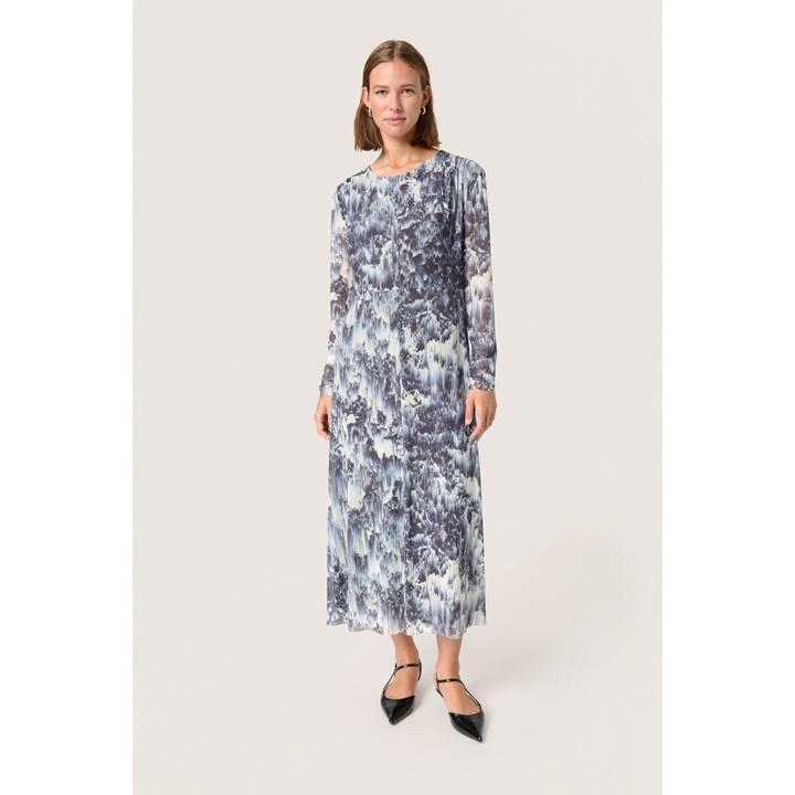 Actual product image Soaked in Luxury Hartley (L)