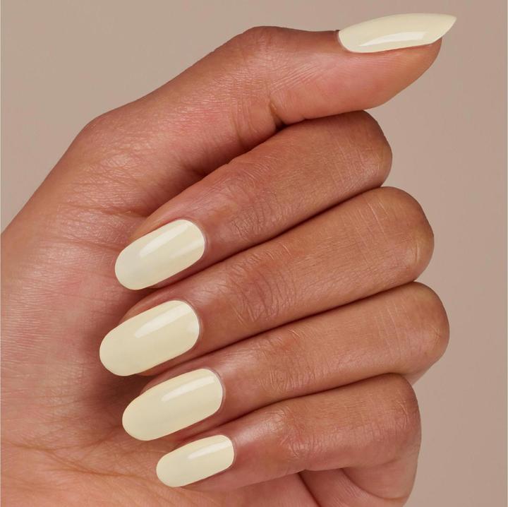 Actual product image Catrice ICONAILS Gel Lacquer (152 Lemon Butter, Gel-Effect Nail Polish)