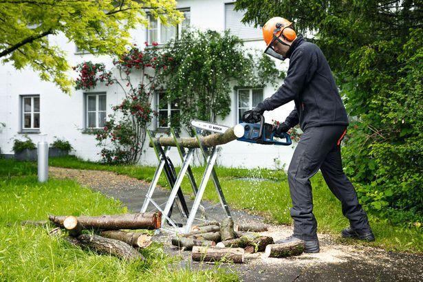 Produktbild Bosch Hausgeräte GKE 18V-40 (Akku Kettensäge)
