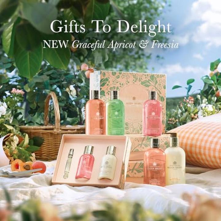 Image du produit Molton Brown Soins du corps Floral & Fruité Collect (Set soin du corps)