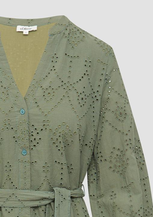 Actual product image S.Oliver Kleid Kleid in A-Shape mit Lochstickerei und Eingrifftaschen (42)