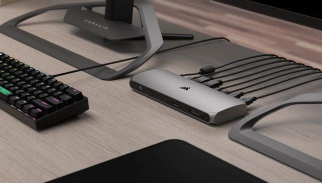 Actual product image Corsair TBT100 (Thunderbolt, 9 Ports)