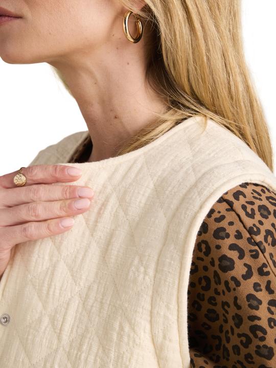 Image du produit Envie de Fraise Gesteppte Tragejacke aus Musselin mit Recycling-Polyester (40)