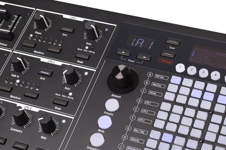 Produktbild Arturia PolyBrute - Noir Edition