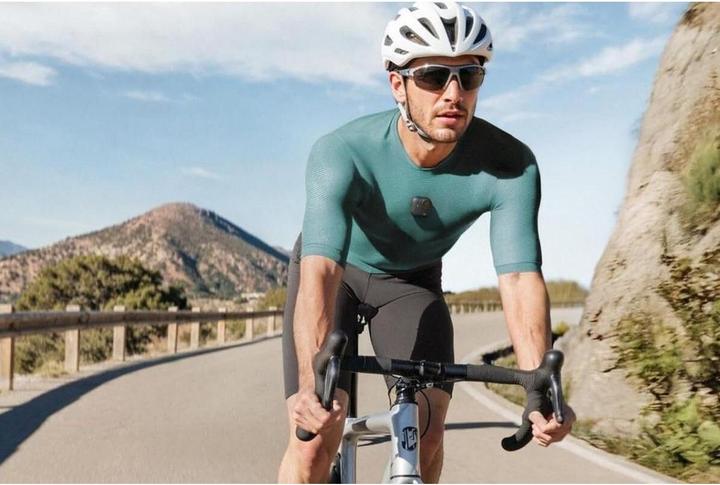 Actual product image Insta360 Go Ultra Standard Bundle (black) (60p, Bluetooth, Wi-Fi)