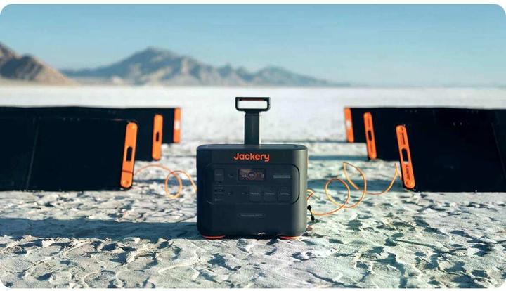 Produktbild Jackery Explorer 3000 Pro (3024 Wh, 27.90 kg)