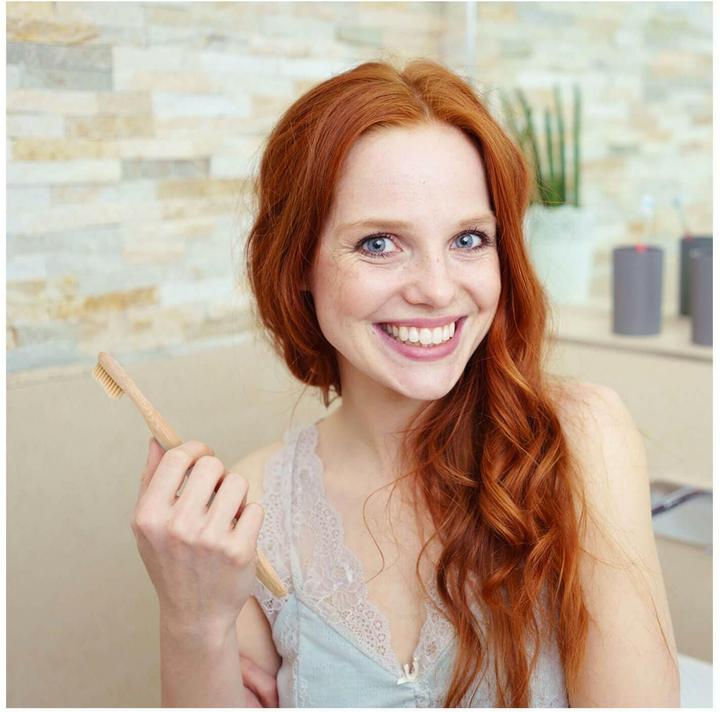 Actual product image Pandoo Bamboo toothbrush 4pcs (Medium, 4x)