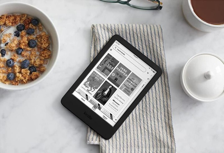 Produktbild Amazon Kindle Paperwhite without Special Offers (2021) (6.80", 16 GB, Black)