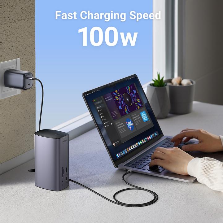 Actual product image Ugreen Multi (USB-C, 12 Ports)