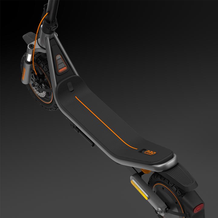 Produktbild Xiaomi Electric Scooter 6 Pro Swiss Edition (20 km/h, 70 km, 400 W)