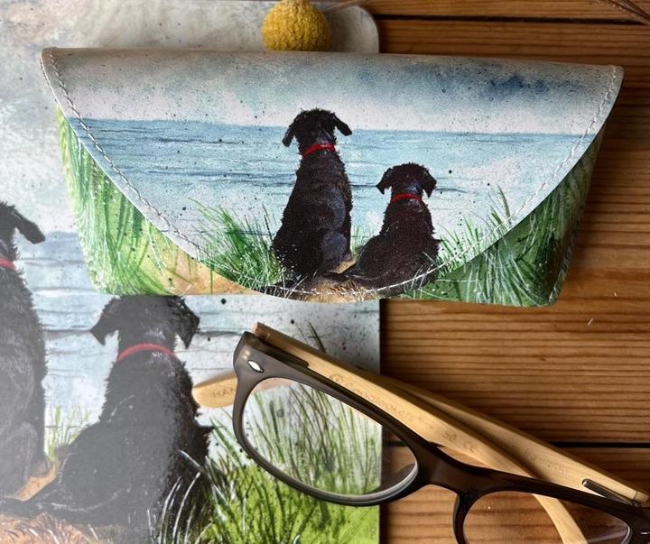 Image du produit Alex Clark Art GL19 Brillenetui Hunde in den Dünen