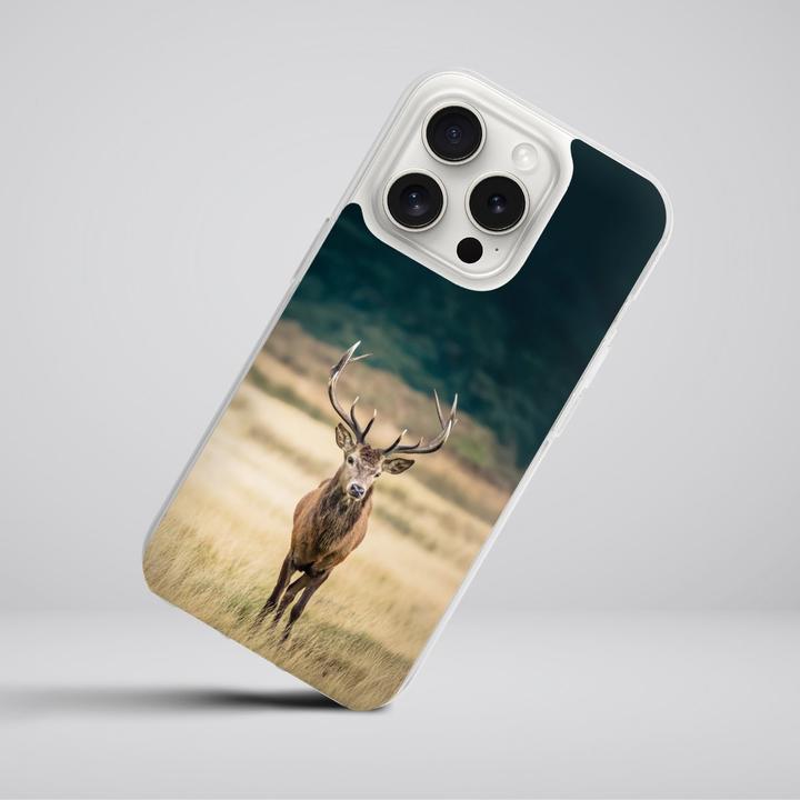 Produktbild DeinDesign Silikon Hülle für Apple iPhone 15 Pro Handyhülle Case Smartphone Schutzhülle Hirsch Wald Wiese (Apple iPhone 15 Pro)