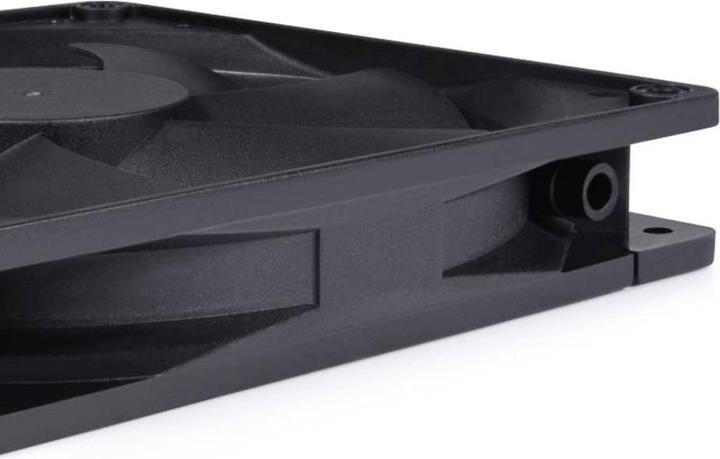 Immagine prodotto Alphacool Ventola Core 140mm PWM 3200rpm (140x140x25mm) (140 mm, 1x)