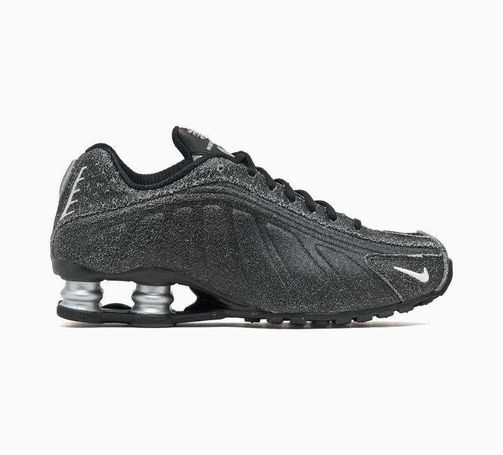 Black, Metallic Silver, Sail