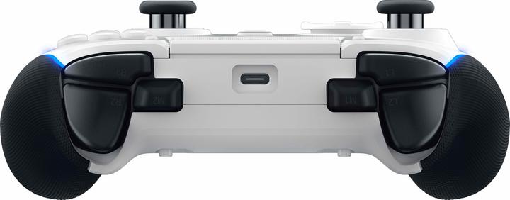 Actual product image Razer Wolverine V2 Pro (PS5, PC)