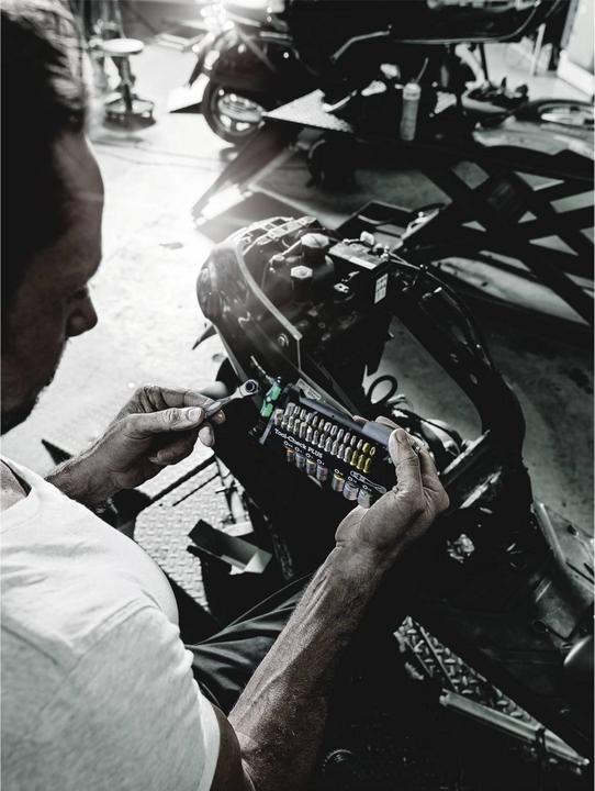 Actual product image Wera Tool-Check PLUS (Hexagon socket TX M10, Hexagon socket TX M15, Hexagon socket TX M30, Cross Phillips PH M1, Cross Phillips PH M2, Hexagon socket TX M25, Cross Pozidriv PZ M1, Cross Pozidriv PZ M2, Cross Phillips PH M3, Cross Pozidriv PZ M3, Hexagon socket TX M20, Hexagon socket TX M40)
