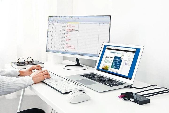 Produktbild Ugreen Sharing Switch Box 30768B, USB 3.0 (USB-A, 4 Ports)