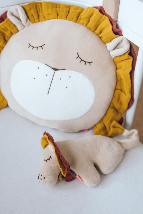 Immagine prodotto Kikadu Cuscino coccola leone (35 x 28 cm)