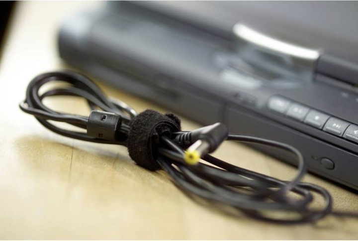 Actual product image tesa On & Off Cable Manager (Velcro cable ties, 5000 mm, 1 pcs.)
