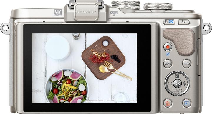 Actual product image Olympus PEN E-PL8 Kit (14 - 42 mm, 16.10 Mpx, Micro Four Thirds)