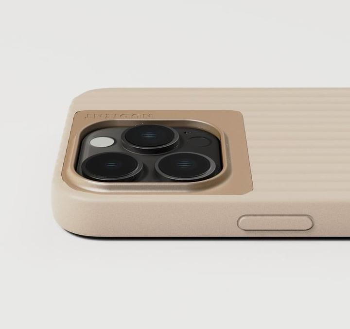 Image du produit Nudient Bold Case (Apple iPhone 15 Pro)