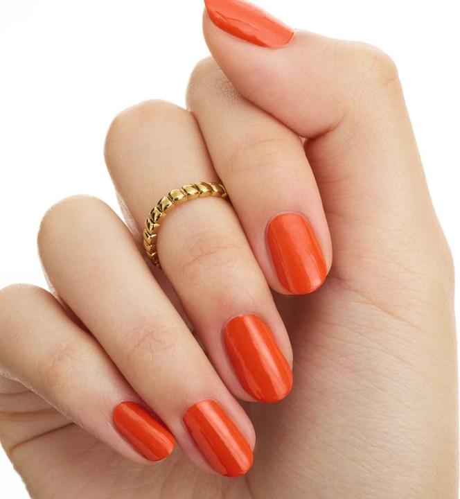 Produktbild essence gel nail colour 81 tropic LIKE IT'S HOT (81 Tropic Like Its Hot, Gel-Effekt Nagellack)