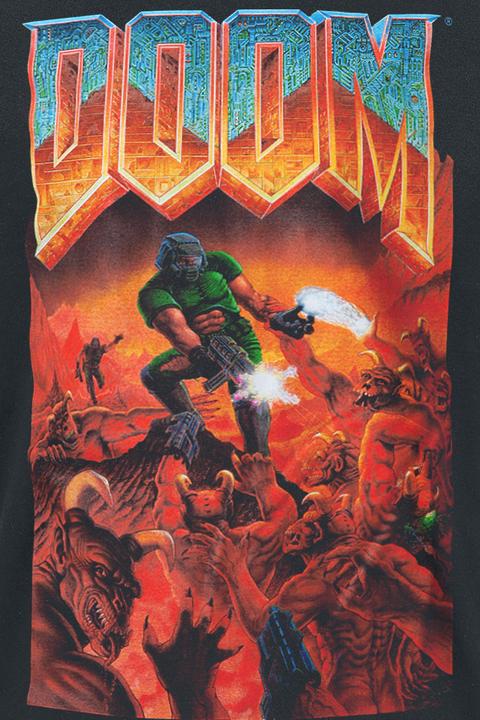 Actual product image Doom Classic Boxart Men's Tshirt (XL)