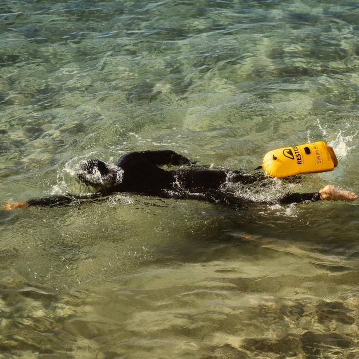 Produktbild Restube Pro Schwimmboje