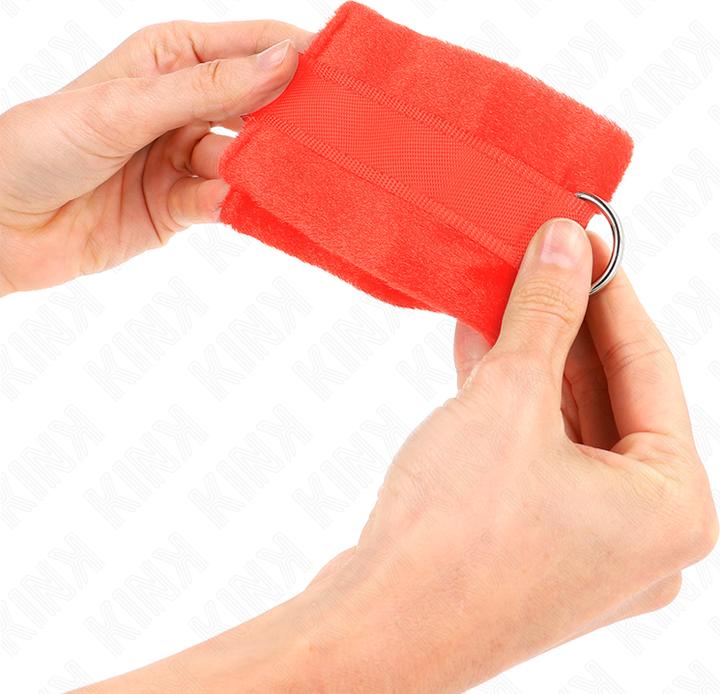 Actual product image Kink Beginner Fur Hand Cuffs Red 30 X 7 cm