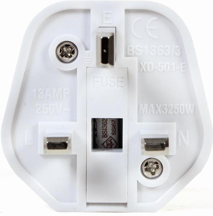 Produktbild Gembird A-AC-EUFUKM-01 AC-Netzteil EU-Schuko-Buchse auf UK-Stecker 13 A