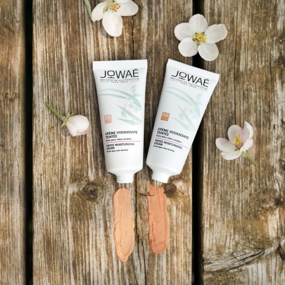 Immagine prodotto Jowae Crema idratante TINTED #light 30 ml (Beige)