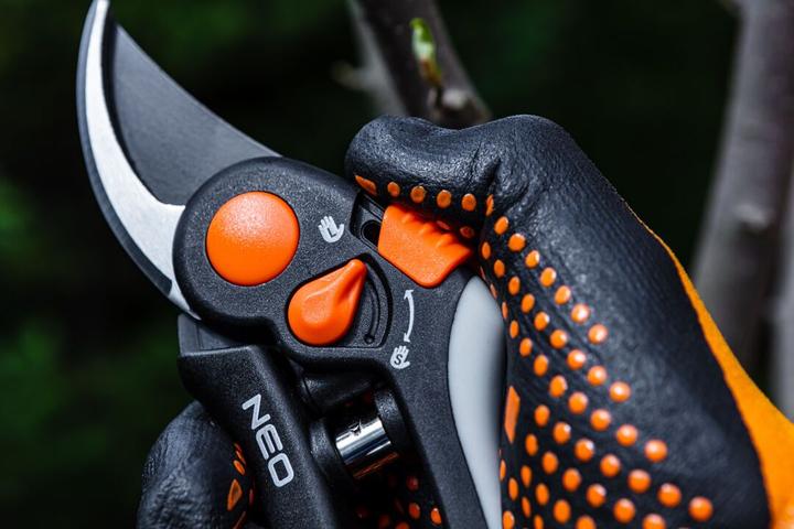 Image du produit Neo Tools 200 mm bypass secators, range up to 18 mm, adjustable distance