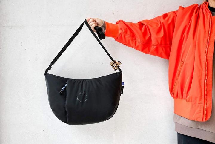 Actual product image Lässig Wickeltasche Crossbody Lunua Bum Bag Schwarz