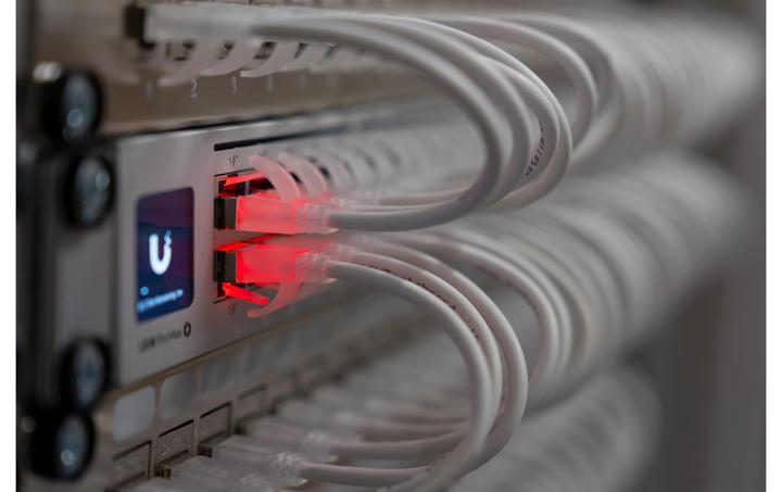 Produktbild SLIM Slimpatchkabel RJ-45 - RJ-45, Cat 6A, U/FTP, 7.5 m, Weiss (U/FTP, CAT6a, 7.50 m)