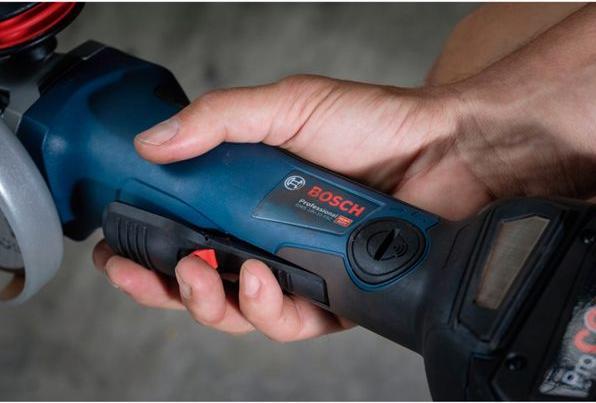 Produktbild Bosch Professional GWS 18V-10 PSC in L-BOXX Set (125 mm)