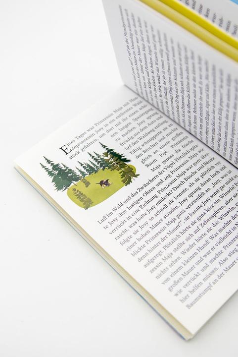 Actual product image Maja von Hohenzollern Micky Adopt Me Plush 18 cm With Plush Bracelt And Story Book With 6 Stories (Language: German And Ro