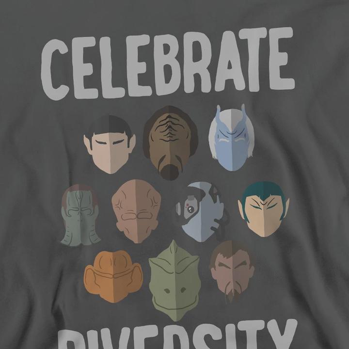 Produktbild The Celebrate Diversity Sweatshirt (M)