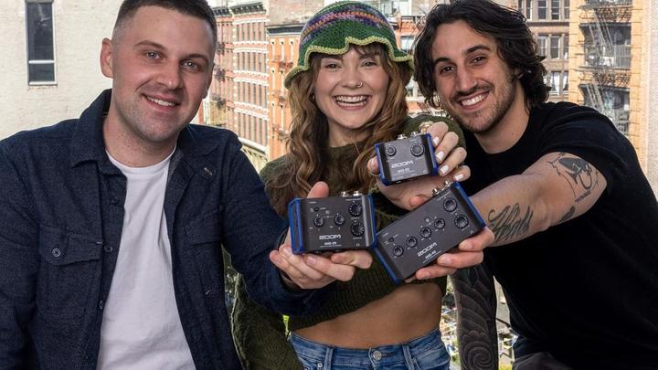 Produktbild Zoom AMS-44 (USB)