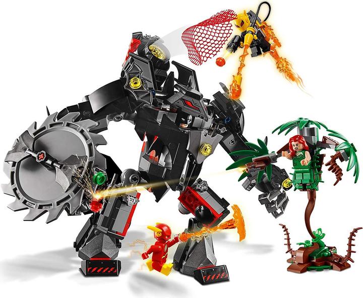 Actual product image LEGO Batman Mech vs. Poison Ivy Mech (76117, LEGO DC)