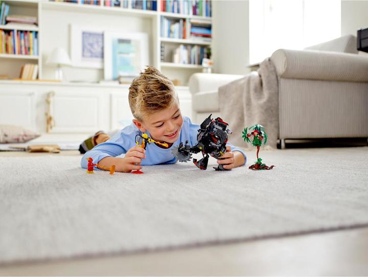 Actual product image LEGO Batman Mech vs. Poison Ivy Mech (76117, LEGO DC)