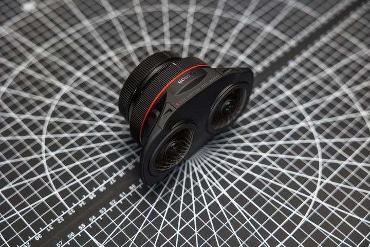 Productafbeelding Canon RF 5,2mm f/2,8 L (Canon RF, Volledig formaat)