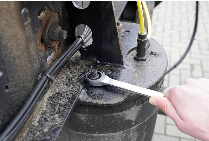 Produktbild Brilliant Tools BT013112 Ratschenringschlüssel-Satz (19 mm, 8 mm, 10  mm, 14 mm, 18 mm, 11 mm, 12 mm, 17 mm, 15 mm, 13 mm, 9 mm, 16 mm)