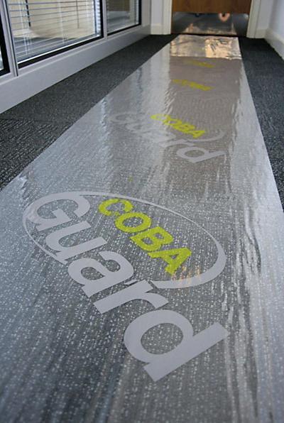 Produktbild kaiserkraft Bodenschutzfolie, selbstklebend (25 m, 600 mm)