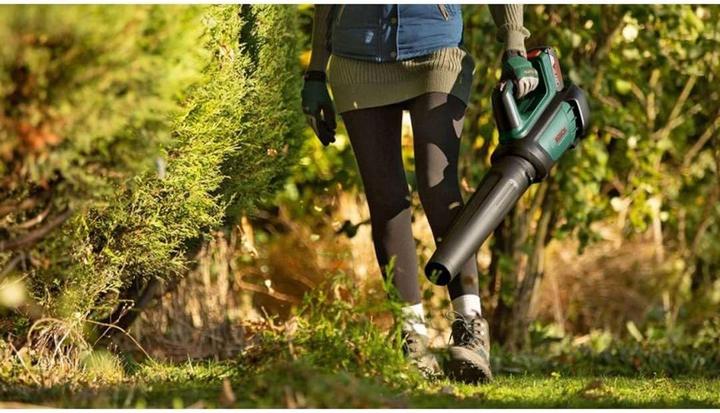 Actual product image Bosch Home & Garden Advanced Leaf Blower 36V-750 Solo (Rechargeable battery operated, Leaf blower)