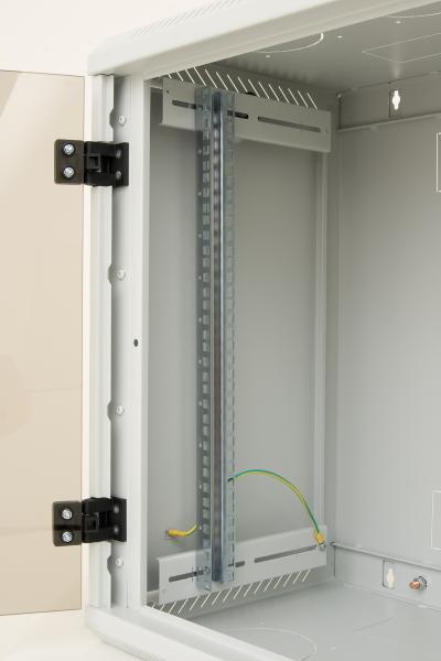 Actual product image Triton DELTA U AS6 housing (10.87 RU, 19 inch rack)