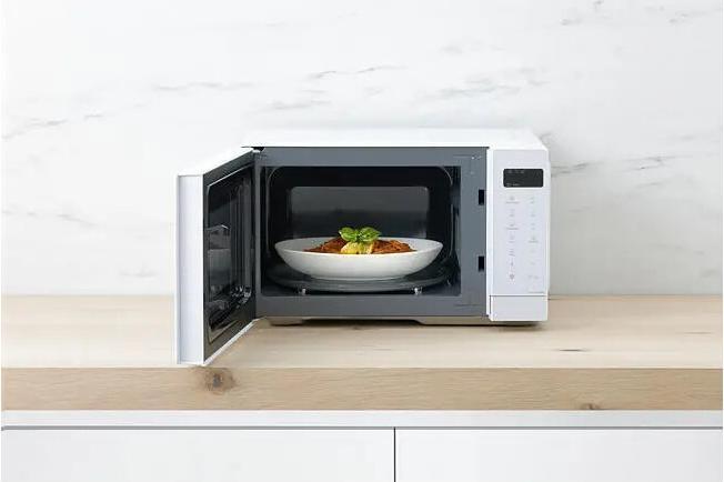 Immagine prodotto Panasonic NN-K35NWMEPG (24 l)