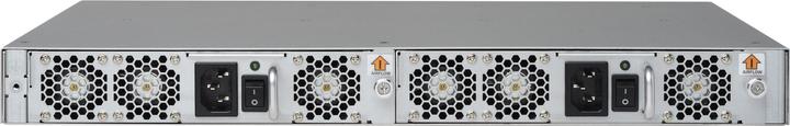 Actual product image HPE E Fibre Channel Switch SN6600B, 48-port/24-port, 24-port, Short Wave, SFP+, Integrated (48 Ports)