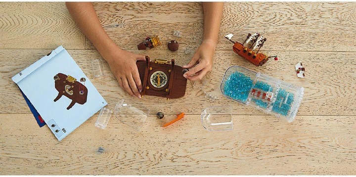 Produktbild LEGO Ideas Schiff in der Flasche (21313, LEGO Seltene Sets, LEGO Ideas)