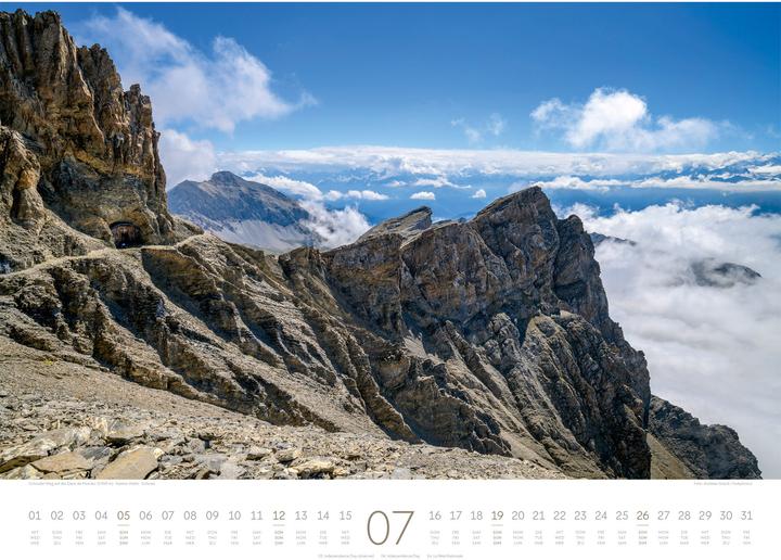 Image du produit Naturparadies Alpen Kalender 2026 (54 x 42 cm, Couverture rigide, Anglais, Français, Allemand)