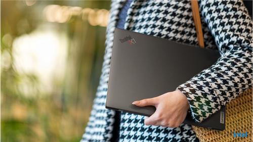 Produktbild Lenovo ThinkPad X1 Carbon Gen 10 (14", 512 GB, 16 GB, CH, Intel Core i7-1255U)